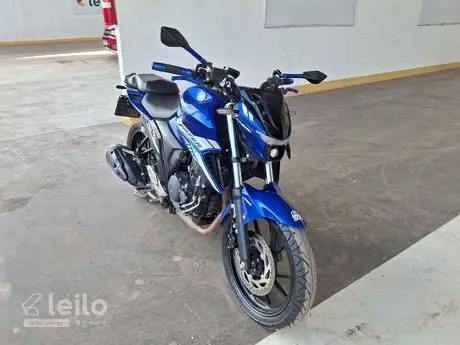 YAMAHA/FZ25 FAZER