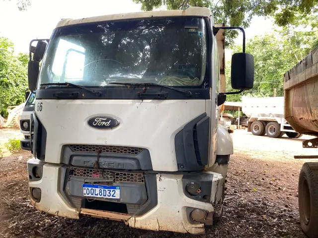 CAMINHAO FORD/CARGO 1319
