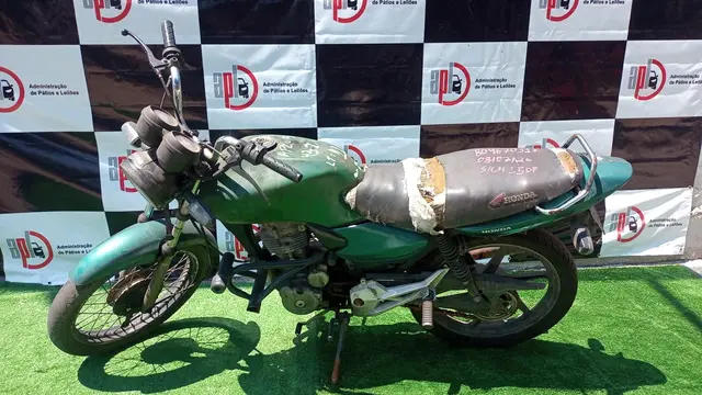 HONDA/CG 125 TITAN ES-2003/2004/GASOLINA - LRW0057/RJ / APL - NOVA IGUAÇU - VEÍCULO CONSERVADO