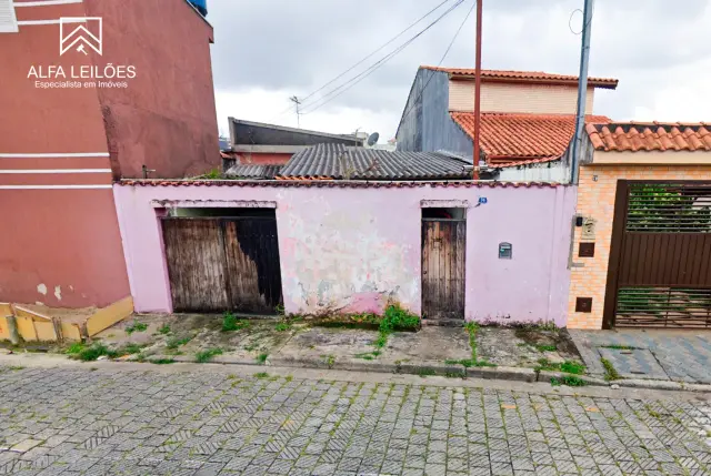 Sobrado à Venda