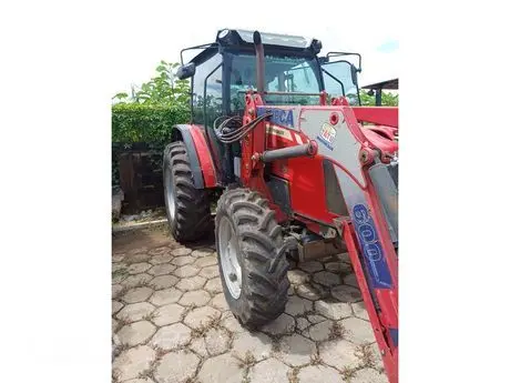 TRATOR MASSEY FERGUSON MF 4707