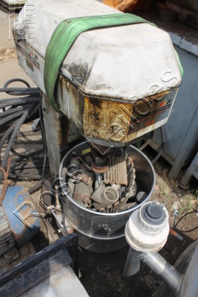 BATEDEIRA INDUSTRIAL PERFECTA CURITIBA; POT. 1,5 KW; CAP. 50 L
