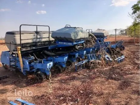 NEW HOLLAND PLANTADEIRA PL 5024 / 24 LINHAS - ANO 2019