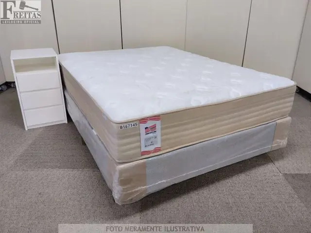 LOTE COM CAMA BOX CASAL