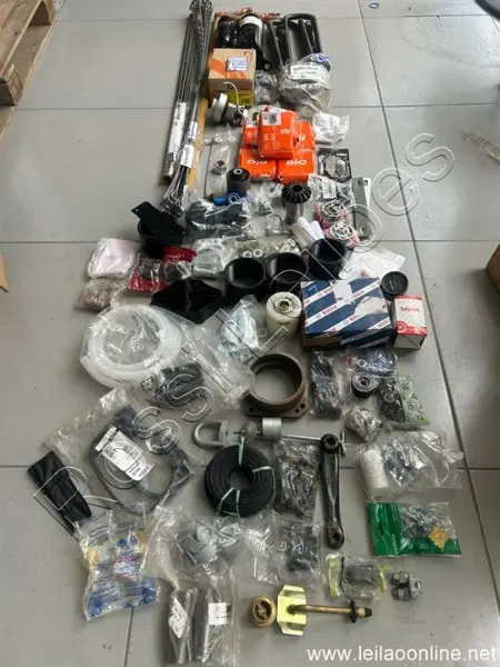 LOTE COM ITENS DIVERSOS - 6 KITS DE VÁVULAS (CAMINHÃO VOLVO)/ROLAMENTOS/PEÇAS ACESSÓRIOS/COMPRESSOR…