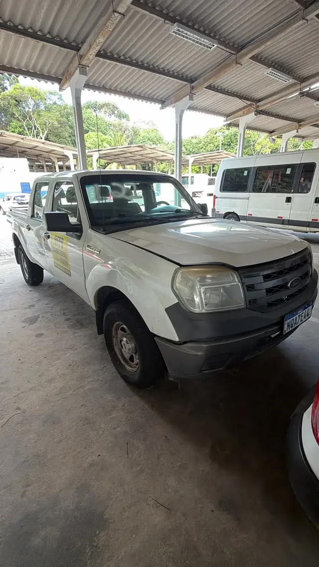 FORD/ RANGER XL 13P- ANO/MODELO: 2011/2011 – PLACA: NQA7E44 – RENAVAM: 328714470 – COMBUSTÍVEL: DIESEL – COR: BRANCA