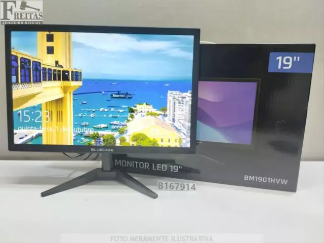 LOTE COM 01 MONITOR LED BLUCASE 19" BM19G1HVW PRETO ACOMPANHA BASE / FONTE / CABO 84884603414