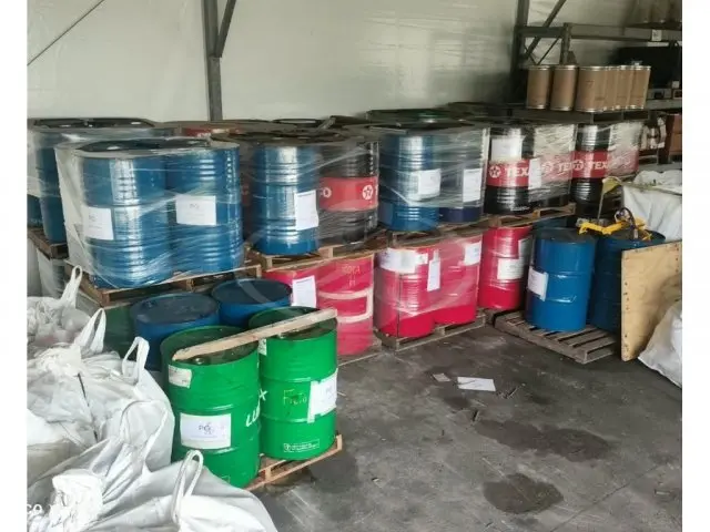 APROX.15.600 LITROS ÓLEO LUBRIFICANTE USADO.