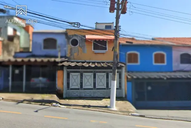 Sobrado à Venda