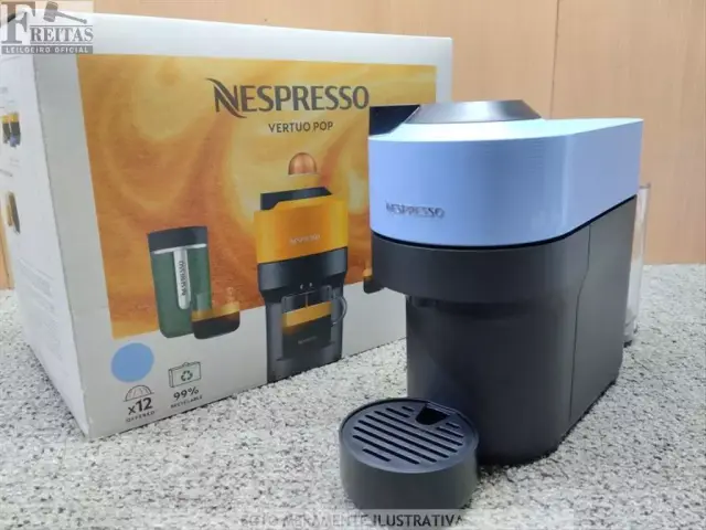 LOTE COM 01 CAFETEIRA NESPRESSO VERTUO POP 1650W GDV2-BR-BL-NE BLUE 127V 60HZ