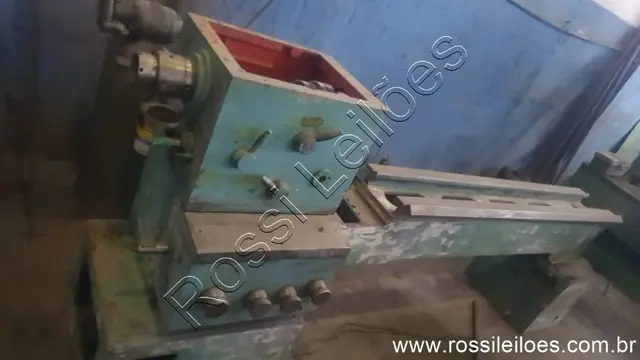 Torno Tonani 600 x 1.500 desmontado