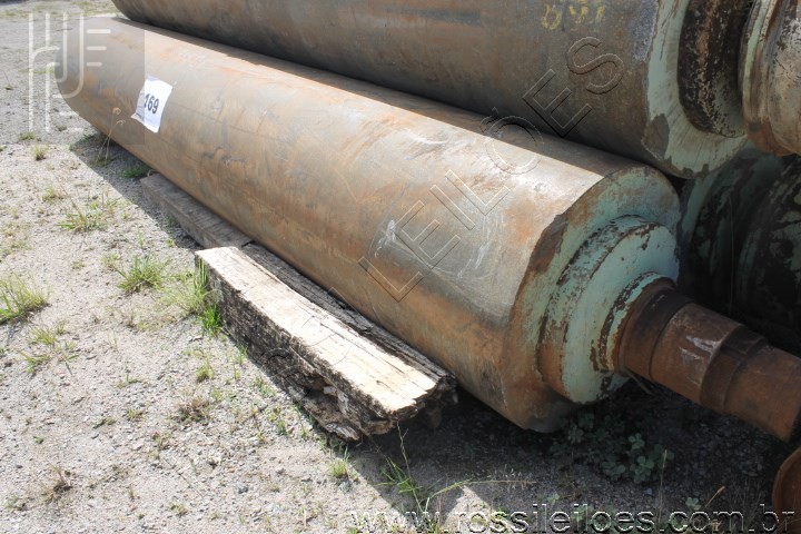 ROLETE - Aprox. 4.880 Kg
