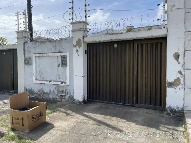 Casa - Área privativa: 98,18 m², Com 3 qt(s) - Localizado(a): RUA H, N. 161, LT 21B QD 11 - FORTALEZA/CE - CEP: 60810390