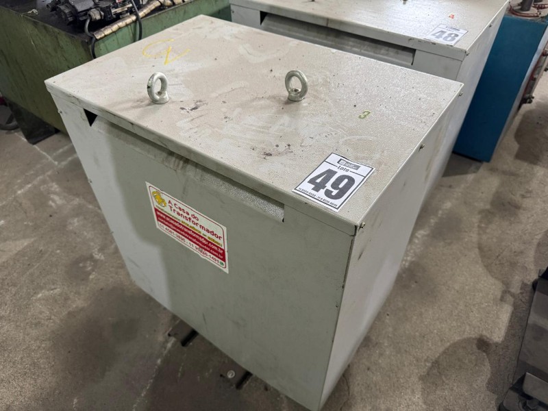 TRANSFORMADOR A SECO 15 KVA