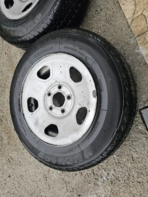 JOGO DE RODA C/ PNEUS DE S10; MARCA MONACO; MEDIDAS: 205/70R1594P