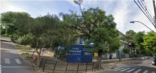 prédio com área construída de 13.296,00 m² e seu respectivo terreno de configuração irregular