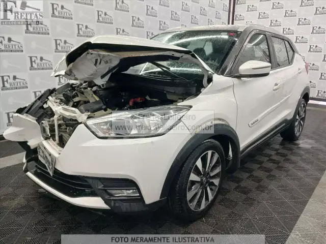 NISSAN/KICKS SV CVT
