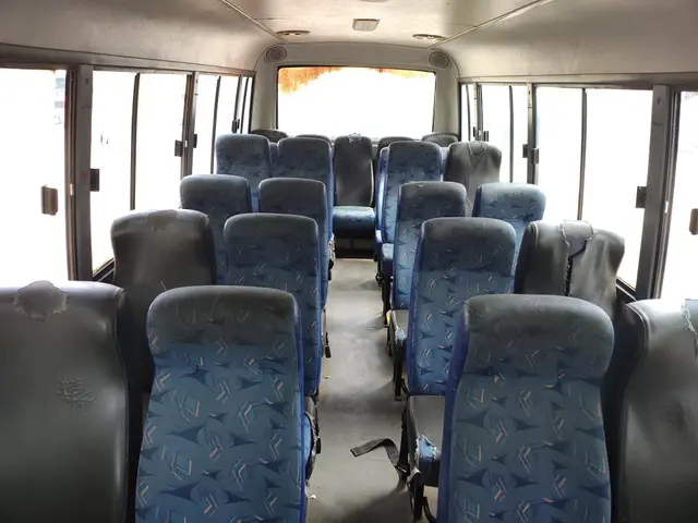 ONIBUS MARCOPOLO/VOLARE V8 ESC, ANO 2009/2010