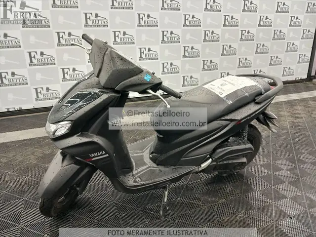 YAMAHA/FLUO 125