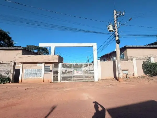 Apartamento - Área privativa: 44,23 m², Com 2 qt(s) - Localizado(a): RUA 92, N. SN, Apto. 106, BL B LT 04A QD 147 - LUZIANIA/GO - CEP: 72853147
