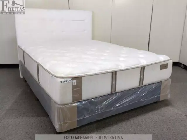 LOTE COM CAMA BOX CASAL