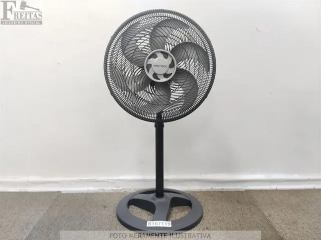 LOTE COM 01 VENTILADOR DE COLUNA VENTISOL VOC TURBO 6 40CM 6 HÉLICES 80W 127V 60HZ 2911240265752079