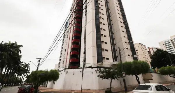 APARTAMENTO N° 904 E BOX N° 98 DO ED. ANTÔNIO POTEIRO