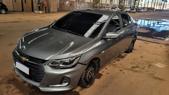 CHEVROLET ONIX PLUS 1.0 TAT PR2 2023 2024 CINZA-PEQUENA MONTA
