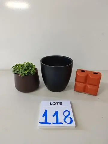 LEILÃO DOS BENS DE APARTAMENTO DECORADO DEPÓSITO TEGRA REF 165