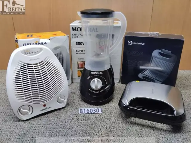 LOTE COM 01 SANDUICHEIRA EFFICIENT INOX ELECTROLUX ESG20 COM 750W DE POTÊNCIA 110V
