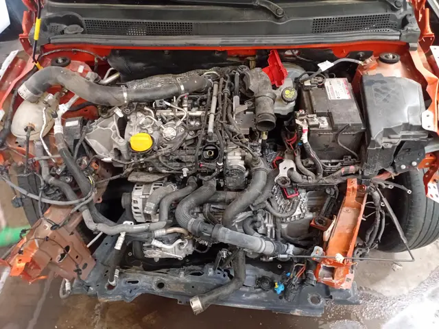 RENAULT / KARDIAN PREM AT FLEX 2024/2025