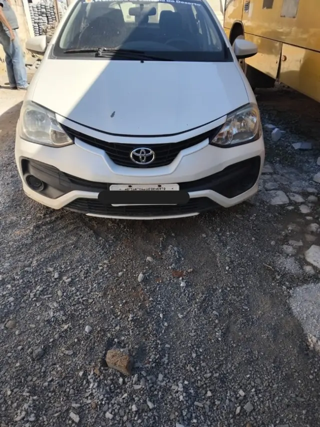 TOYOTA ETIOS