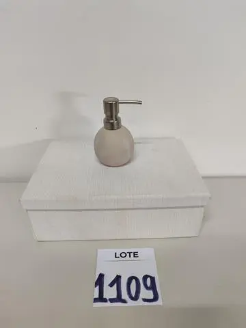 LEILÃO DOS BENS DE APARTAMENTO DECORADO DEPÓSITO TEGRA REF 165