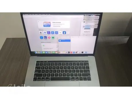 MACBOOK PRO 15-INCH