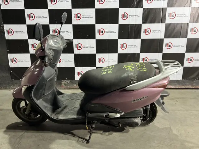 HONDA/LEAD 110-2011/2011/GASOLINA - S/1 EMPLAC / APL - CAMPO GRANDE - VEÍCULO CONSERVADO