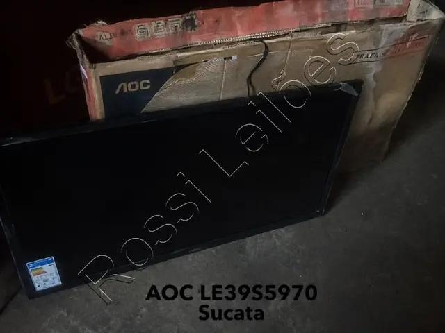 SUCATA - 02 UN. - TV AOC 39" - NO ESTADO