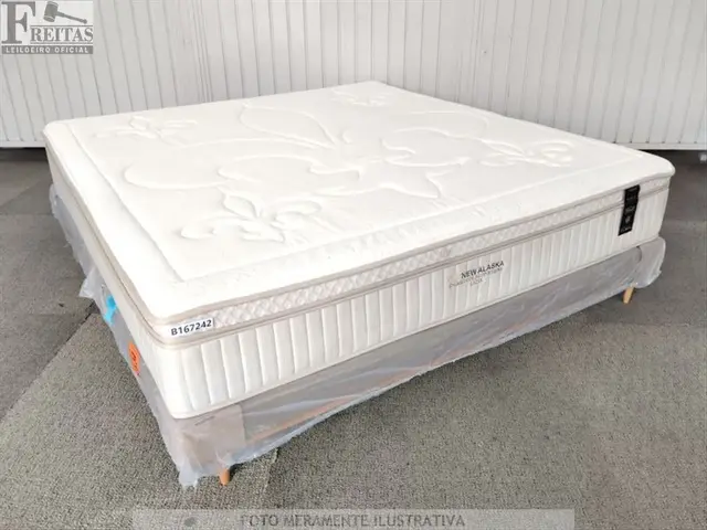 LOTE COM CAMA BOX KING