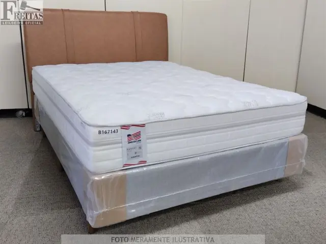 LOTE COM CAMA BOX CASAL