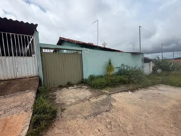 Casa - Área privativa: 53,08 m², Com 2 qt(s) - Localizado(a): RUA 20, N. S/N, CS 01 LT 19 QD 03 - VALPARAISO DE GOIAS/GO - CEP: 72874000