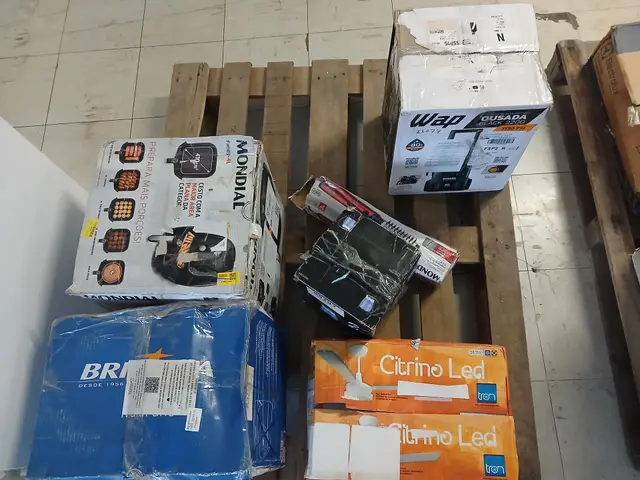 PANIFICADORA BRITÂNIA MULTIPANE ANTIADERENTE 550W 220V - LAVADORA WAP OUSADA - AIR FRYER MONDIAL 4L 1500W - VENTILADOR DE TETO TRON CITRINO LED 3 PÁS 130W 127V