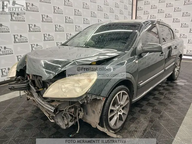 GM/VECTRA SEDAN ELITE