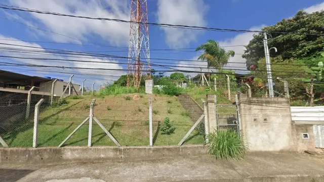 TERRENO DE 350m² NA CIDADE DE JUIZ DE FORA-MG NO BAIRRO MUNDO NOVO | MATRICULA 81885