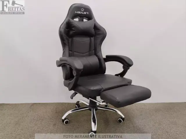 LOTE COM 01 CADEIRA GAMER HEALER BLACK GIRATÓRIA RECLINÁVEL COURO SINTÉTICO RODAS EM NYLON COM…