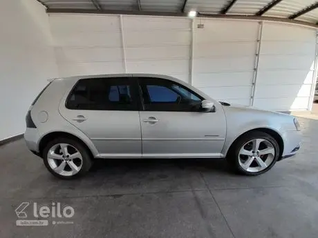 VOLKSWAGEN/GOLF SPORTLINE (4P)