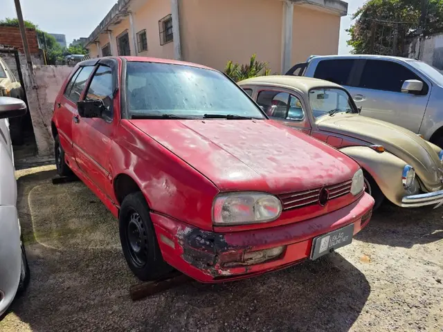 IMP/VW GOLF GLX 2.0 MI; 1997/1997; VERMELHA; GASOLINA - SEM MOTOR