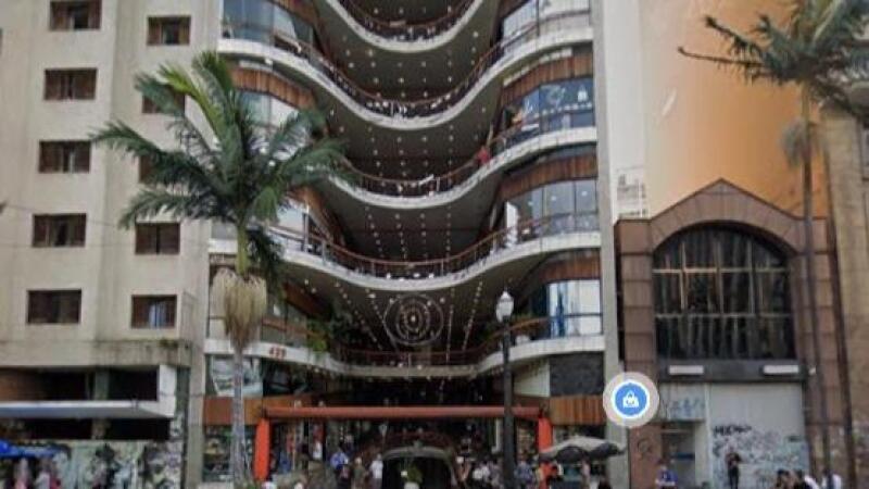 LOJA/SALA COM ÁREA DE 48,31M² LOCALIZADA NO CENTRO COMERCIAL GRANDES GALERIAS NA AV. SÃO JOÃO NO CENTRO DE SÃO PAULO/SP
