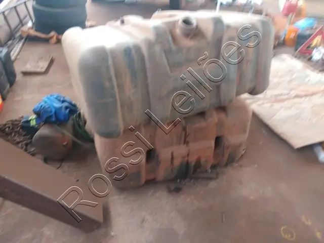 02 tanques de caminhão