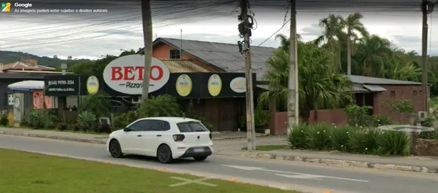 Imóvel Comercial em Garopaba/SC.