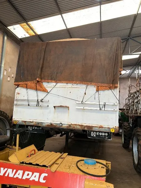 CARRETA SEMI-REBOQUE RODOLINEA SRCAG 3E; ANO 2012/2012; CINZA