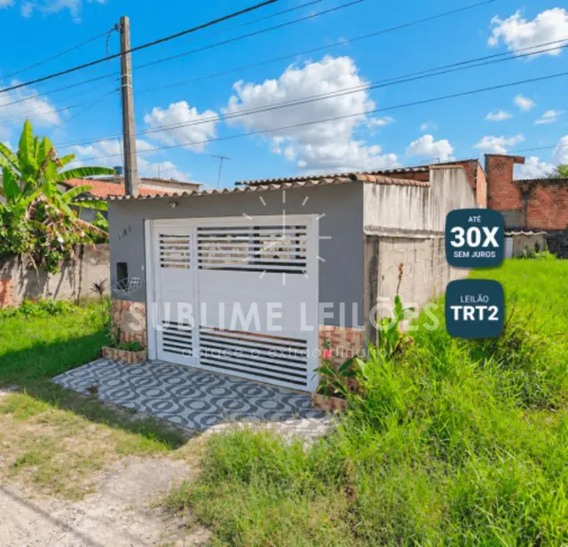 Terreno de 125m² | Benfeitorias